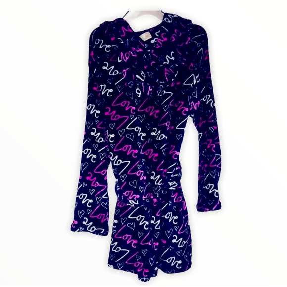Other - Black love graphic plush robe